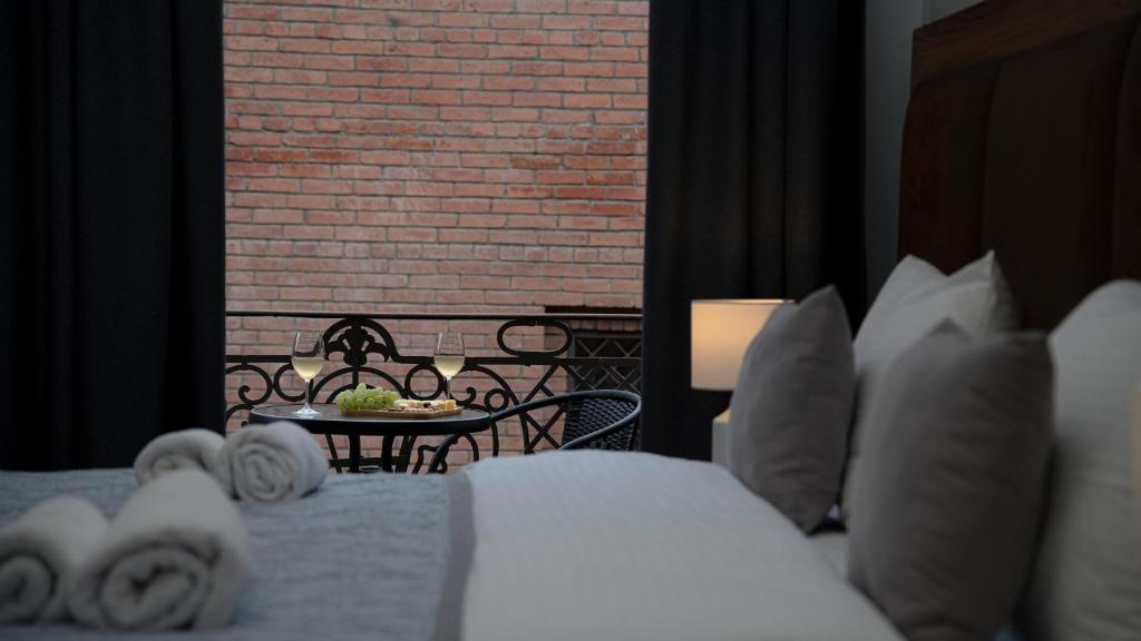Boutique Hotel Manufactura Tbilisi Buitenkant foto