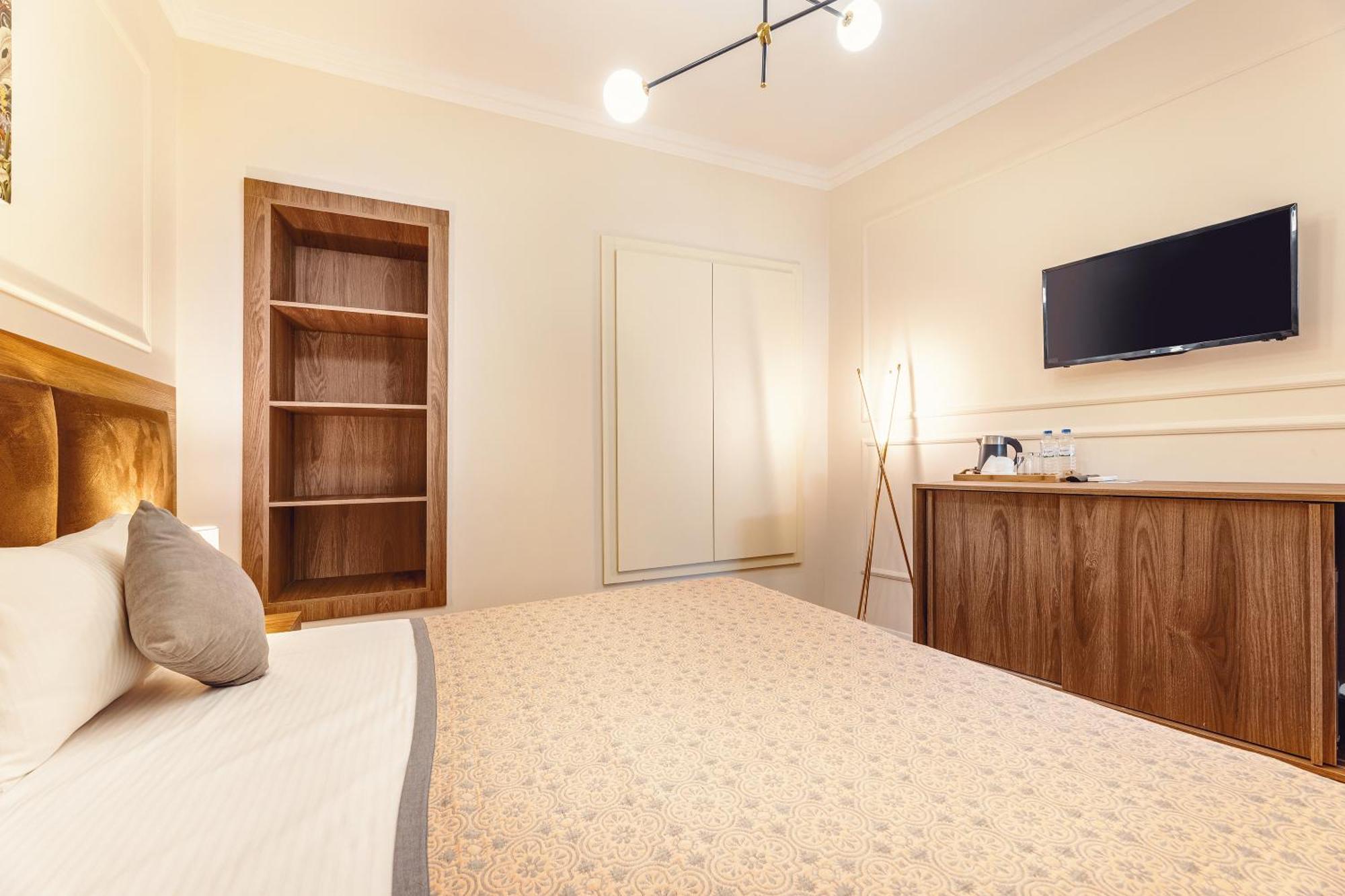 Boutique Hotel Manufactura Tbilisi Buitenkant foto