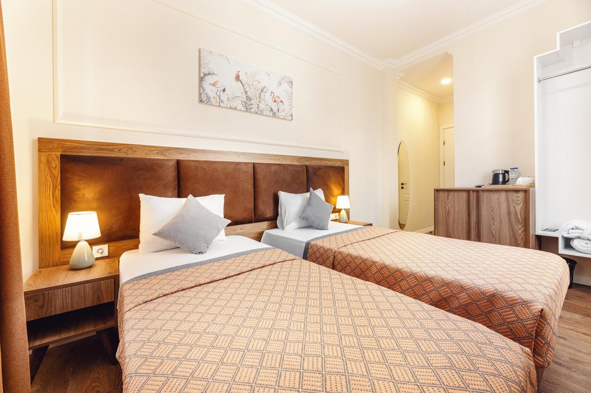 Boutique Hotel Manufactura Tbilisi Buitenkant foto